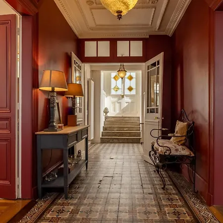 Jane'laur Magnificent Mansion With Garden 11 P *