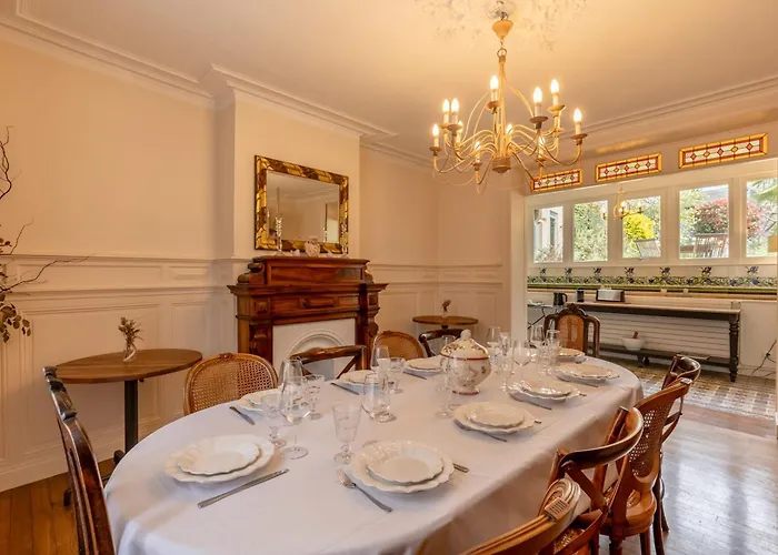 Jane'laur Magnificent Mansion With Garden 11 P Villa Honfleur