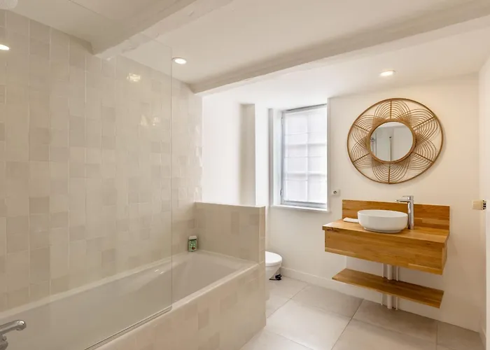 Jane'laur Magnificent Mansion With Garden 11 P Villa