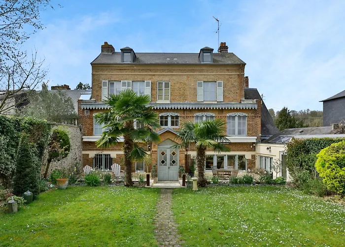 Jane'laur Magnificent Mansion With Garden 11 P